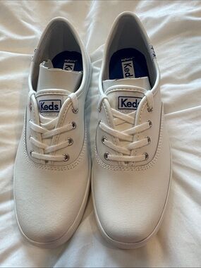 Keds White Leather Champion Sneaker Box Label